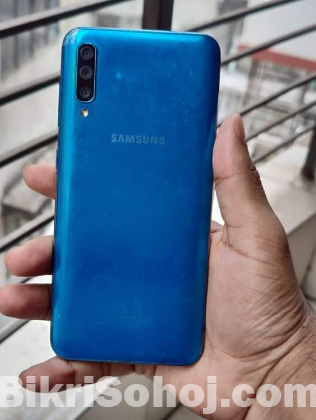 Samsung Galaxy A50(6/128)